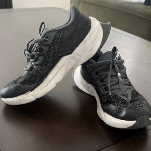 Under Armour Charcoal and White Athletic Shoes